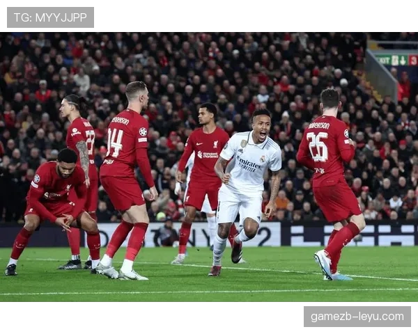 摩纳哥防守稳固新赛季表现抢眼，团队韧性获赞