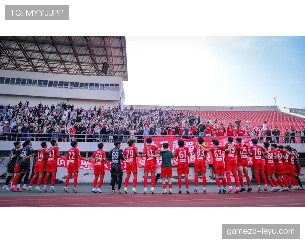 新赛季揭幕战点燃球迷热情，联赛社交热度持续攀升