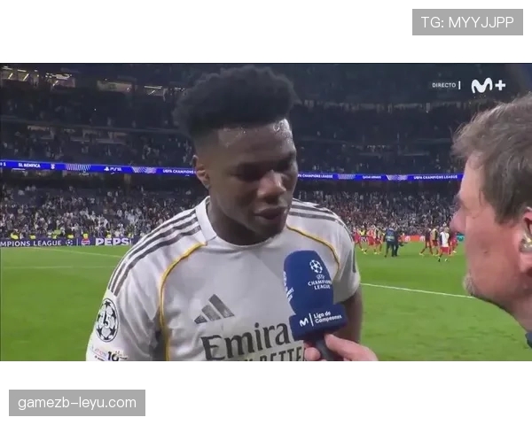 楚阿梅尼表现稳健,展现卓越拦截能力助力球队防守稳固 楚阿梅尼表现稳健,展现卓越拦截能力助力球队防守稳固